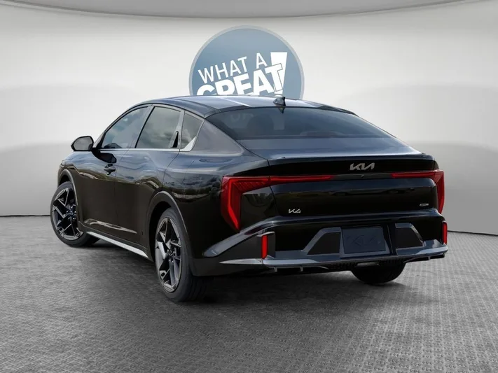 2026 Kia K4 - view 4