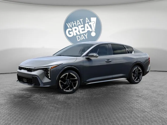 2026 Kia K4 - view 3