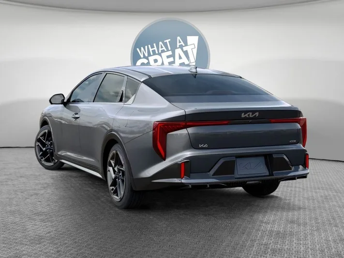 2026 Kia K4 - view 4