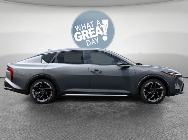 2026 Kia K4 - view 7