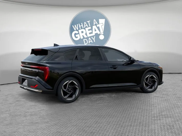 2026 Kia K4 - view 6
