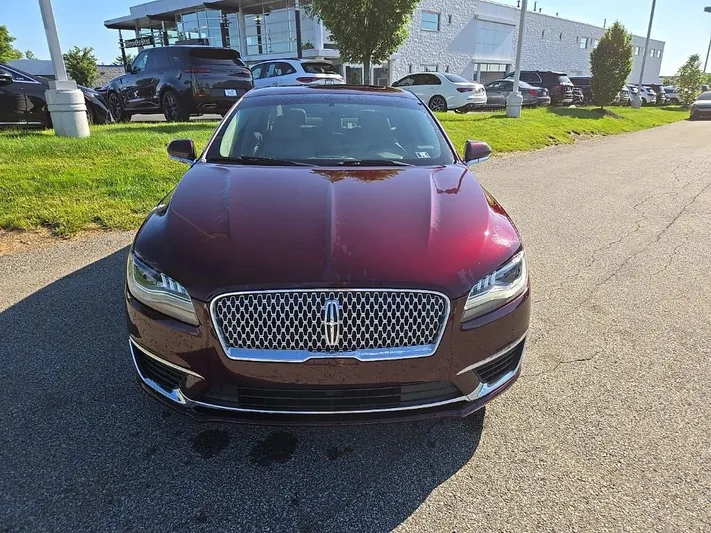 2017 Lincoln MKZ - view 12