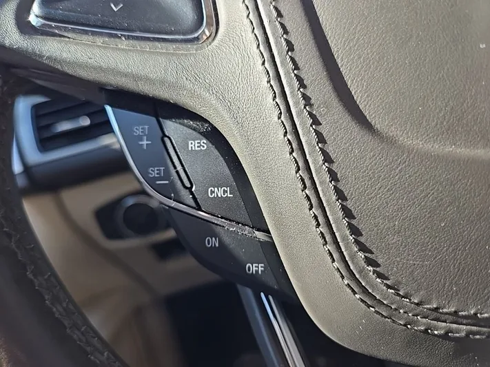 2017 Lincoln MKZ - view 15