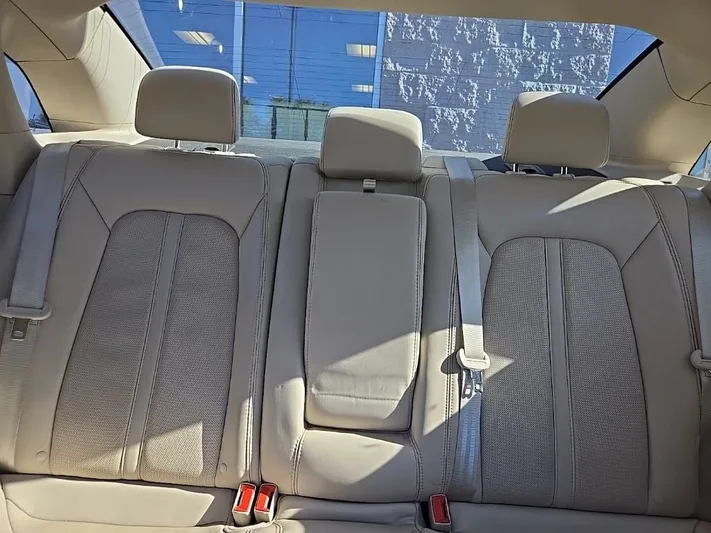 2017 Lincoln MKZ - view 32