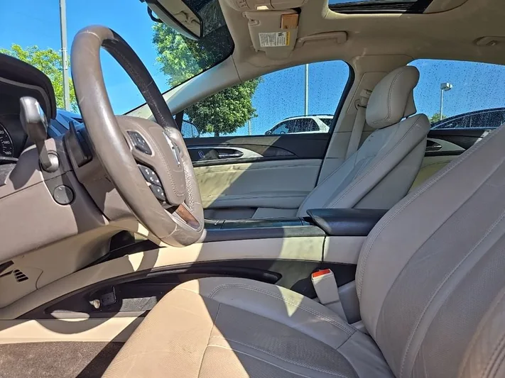 2017 Lincoln MKZ - view 34