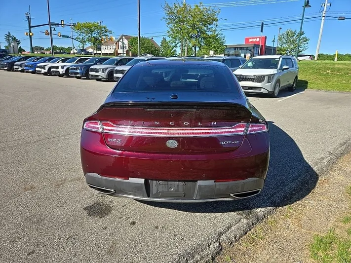 2017 Lincoln MKZ - view 4