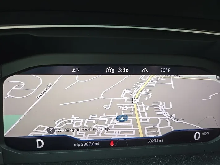2021 Volkswagen Tiguan - view 14