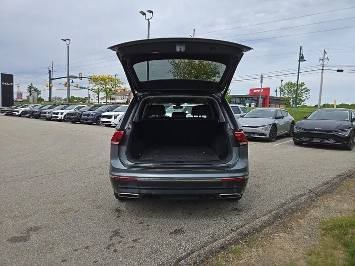 2021 Volkswagen Tiguan - view 33