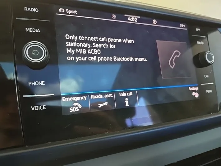 2022 Volkswagen Taos - view 28