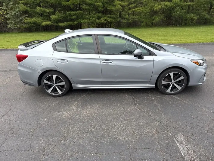 2017 Subaru Impreza - view 5