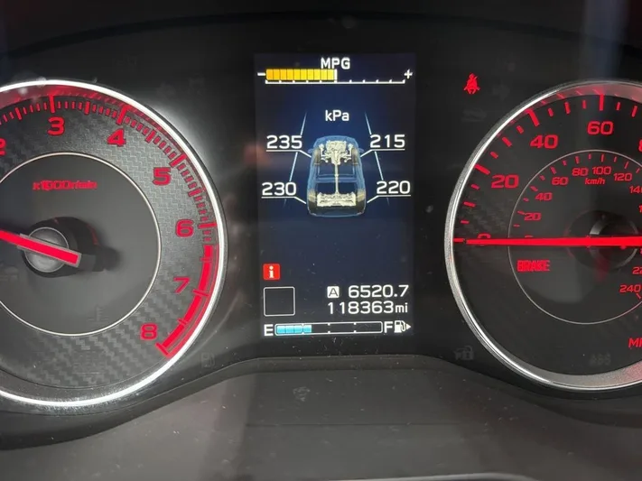 2017 Subaru Impreza - view 6