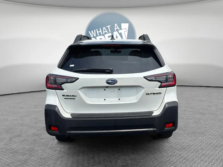 2023 Subaru Outback - view 5