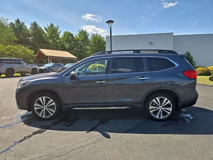 2021 Subaru Ascent - view 10