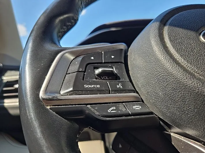 2021 Subaru Ascent - view 17