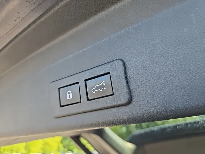 2021 Subaru Ascent - view 37