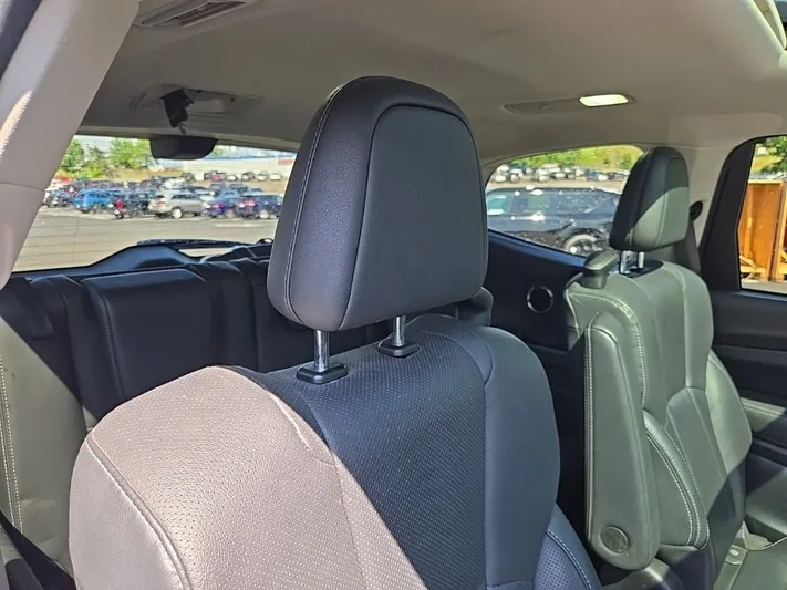 2021 Subaru Ascent - view 38