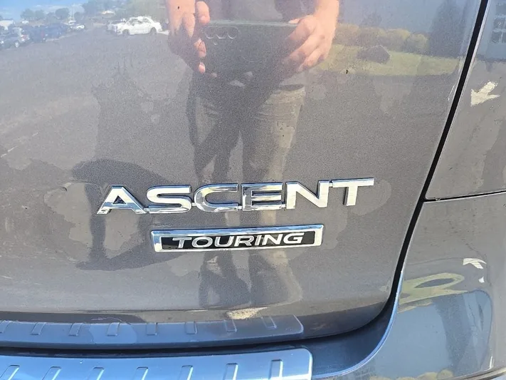 2021 Subaru Ascent - view 4