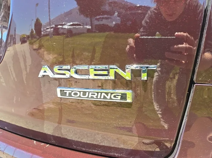 2024 Subaru Ascent - view 4