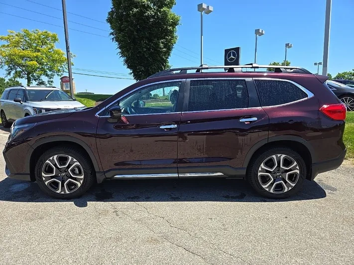 2024 Subaru Ascent - view 9