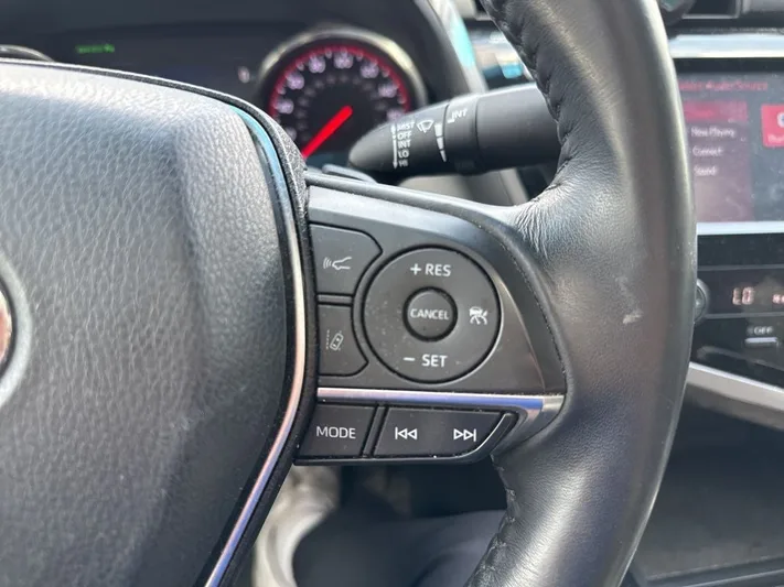2018 Toyota Camry - view 29