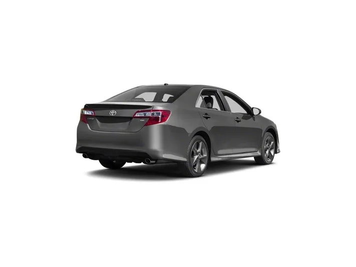 2013 Toyota Camry - view 2