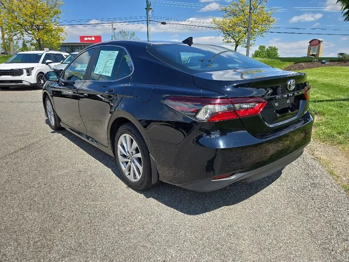 2023 Toyota Camry - view 5