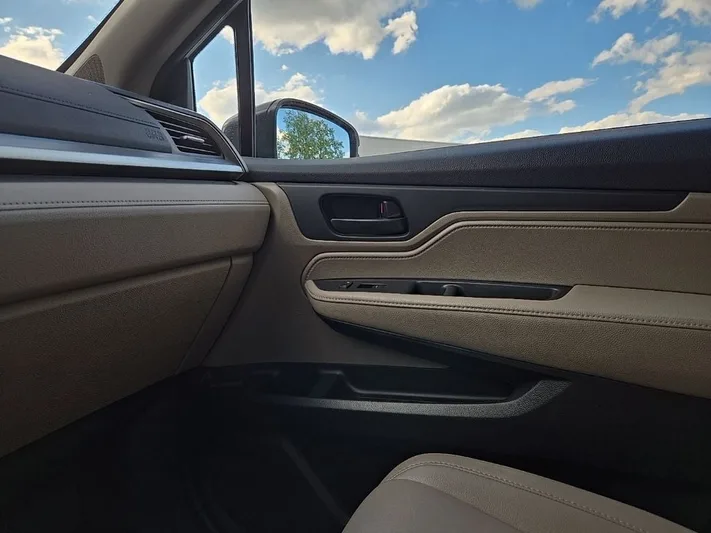 2020 Honda Odyssey - view 23