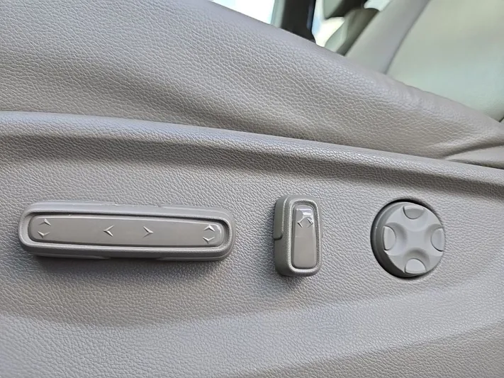 2020 Honda Odyssey - view 27