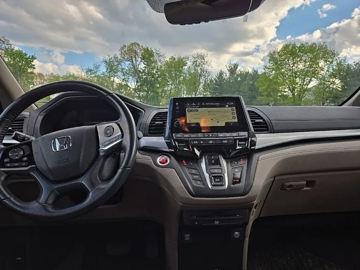 2020 Honda Odyssey - view 34