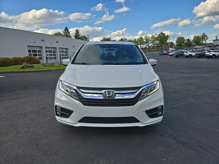 2020 Honda Odyssey - view 9