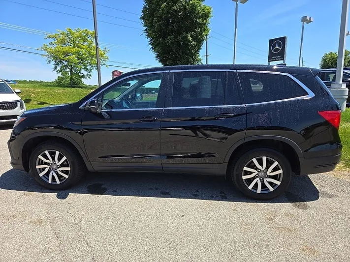 2022 Honda Pilot - view 9