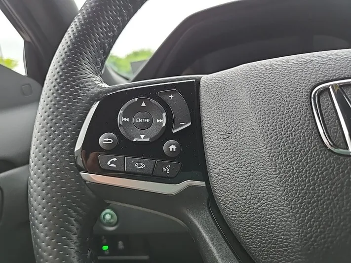 2020 Honda Passport - view 13