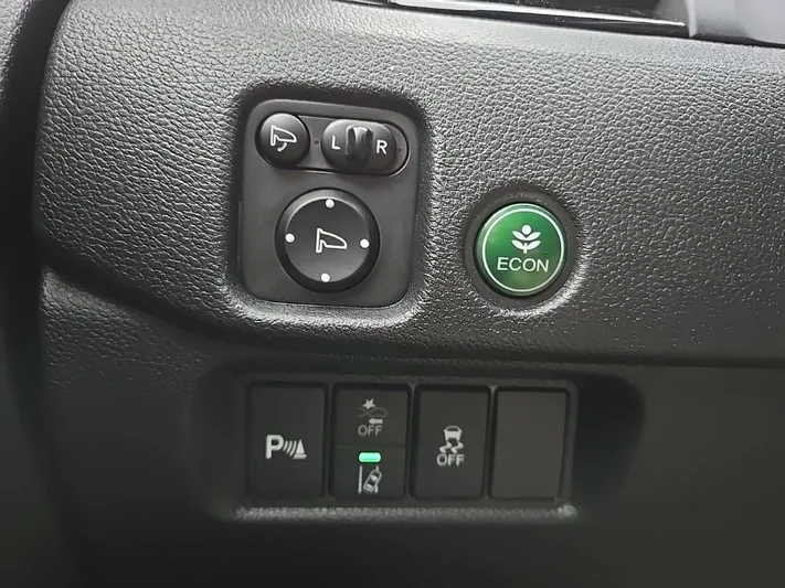 2020 Honda Passport - view 18