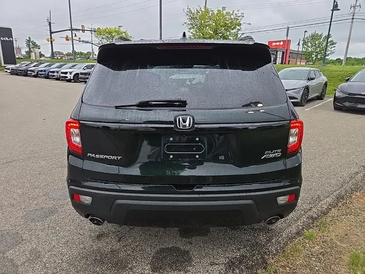 2020 Honda Passport - view 4