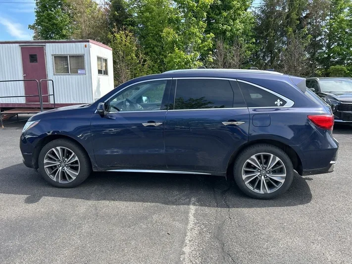 2017 Acura MDX - view 4