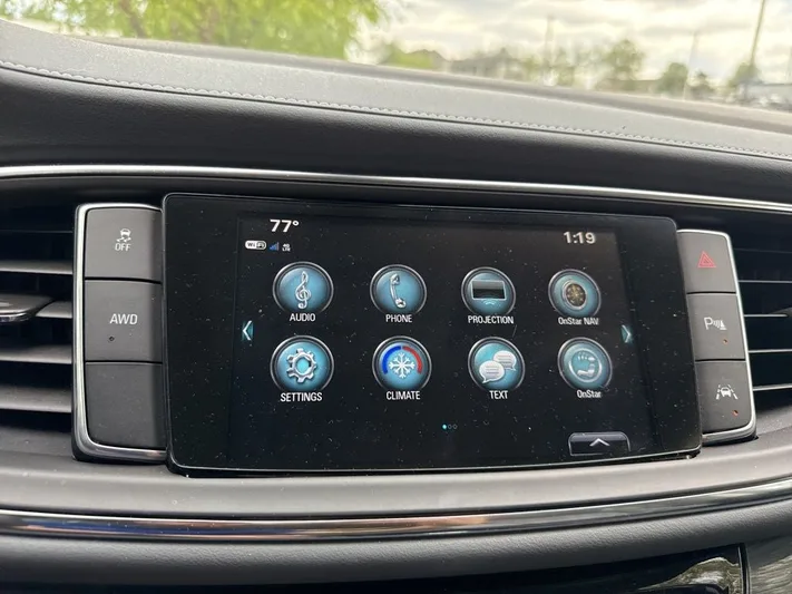 2018 Buick Enclave - view 32