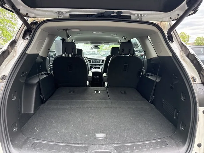 2018 Buick Enclave - view 38
