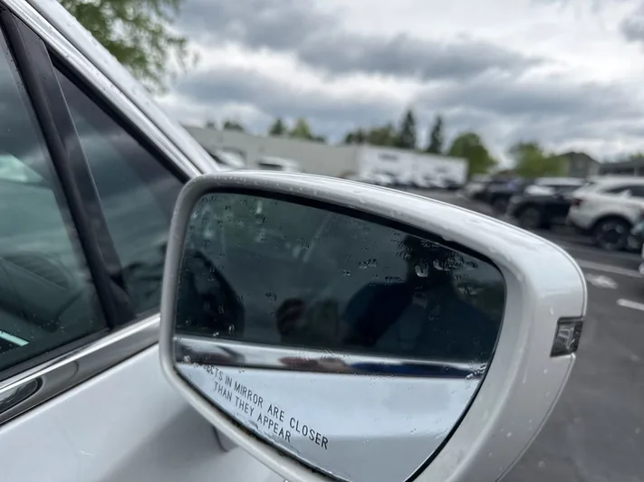 2018 Buick Enclave - view 45