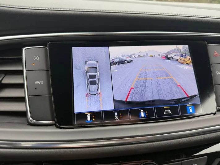 2023 Buick Enclave - view 17