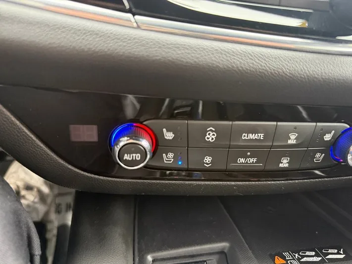 2023 Buick Enclave - view 30