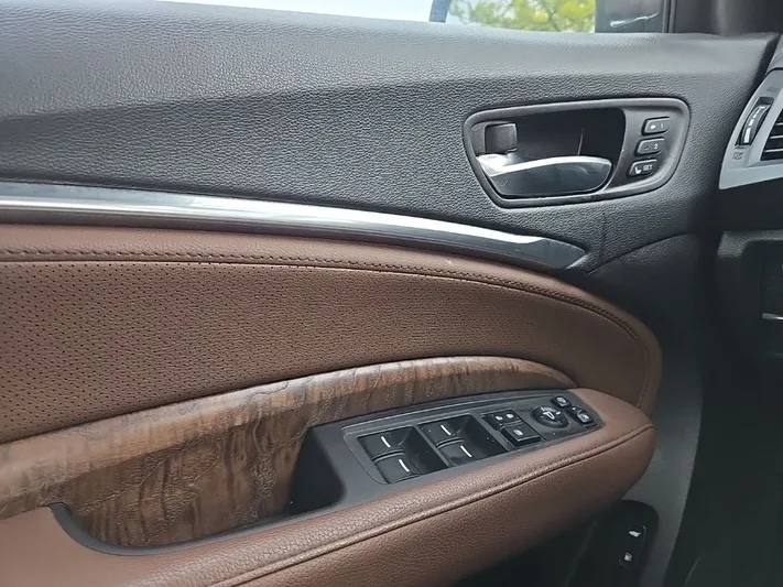 2019 Acura MDX - view 13