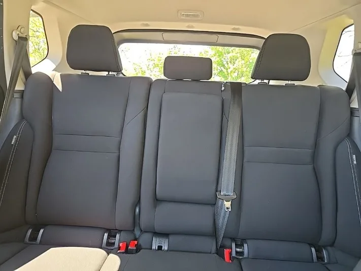 2024 Nissan Rogue - view 23