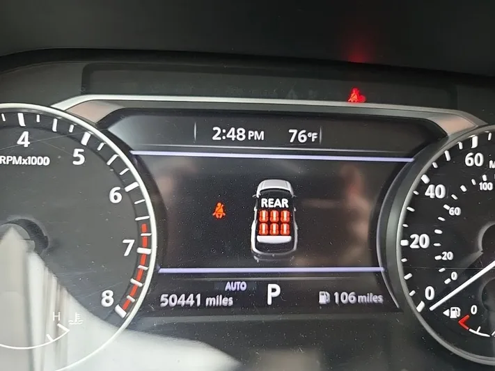 2024 Nissan Pathfinder - view 17