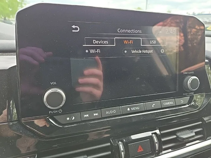 2024 Nissan Pathfinder - view 27