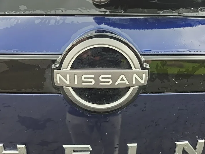 2024 Nissan Pathfinder - view 6