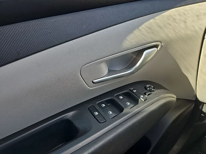 2024 Hyundai Tucson - view 26