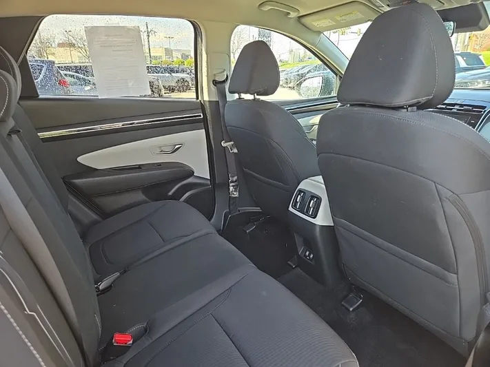 2024 Hyundai Tucson - view 32