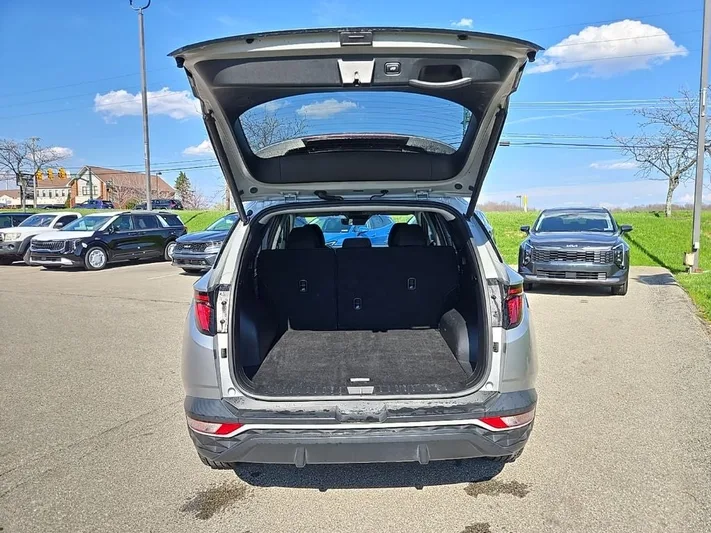 2024 Hyundai Tucson - view 5
