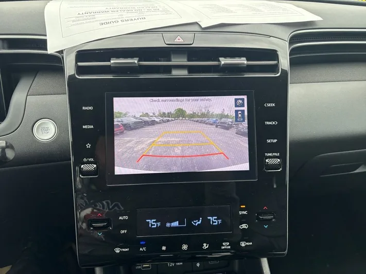 2023 Hyundai Tucson - view 18