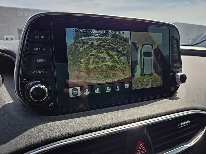2020 Hyundai Santa - view 17